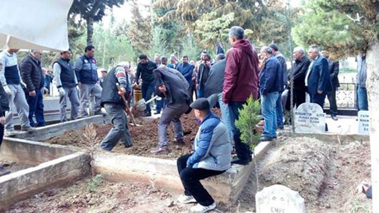 Dr. Ömer Coşkun toğrağa verildi