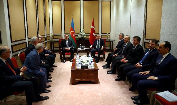 Cumhurbaşkanı Erdoğan Aliyev ile görüştü