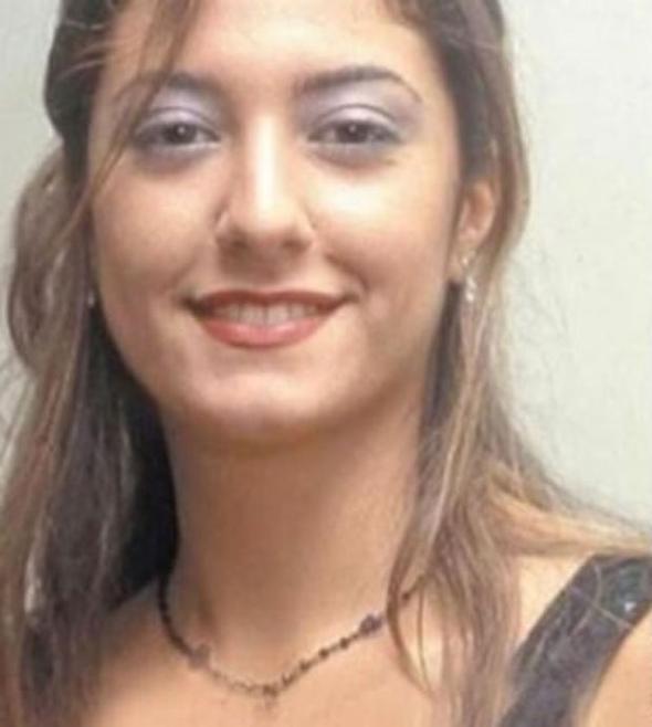 Başak Dizer'in 18 yaşındaki hali