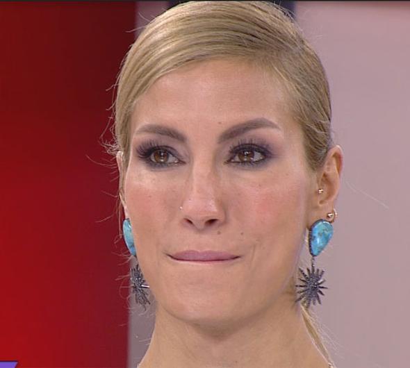 Çağla Şıkel'in gözyaşları