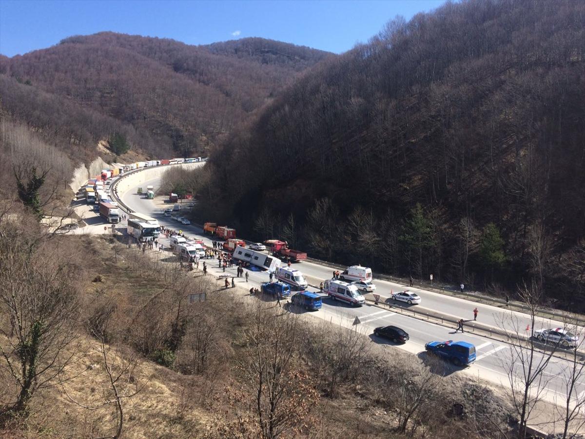 Bursa'da otobüs devrildi: 7 ölü