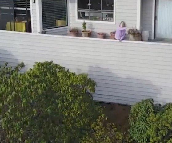 Komşusunun drone'unu tüfekle vurdu