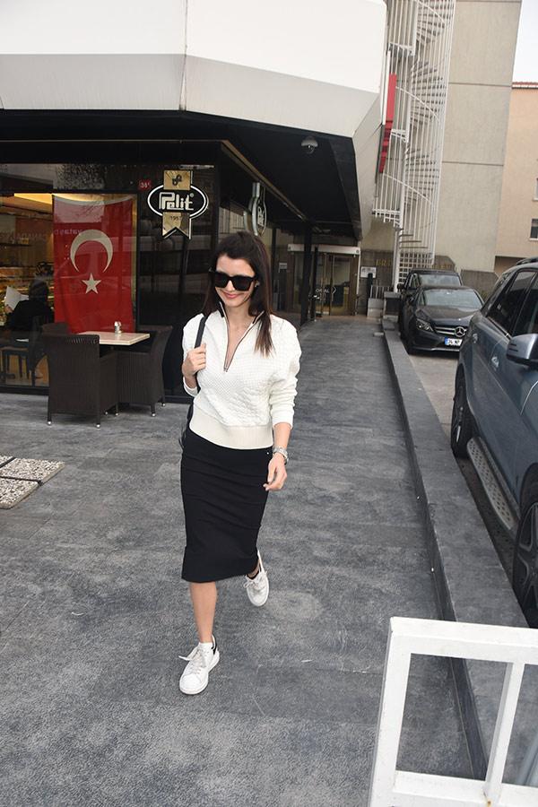 Beren Saat'e tüp bebek sorusu