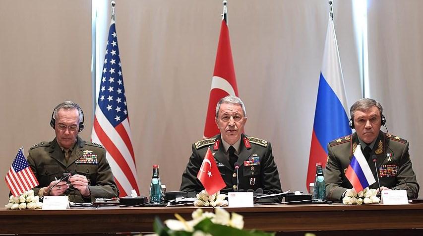 Hulusi Akar'dan ABD'ye YPG uyarısı