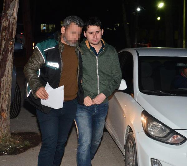 Adana merkezli 7 ilde FETÖ operasyonu