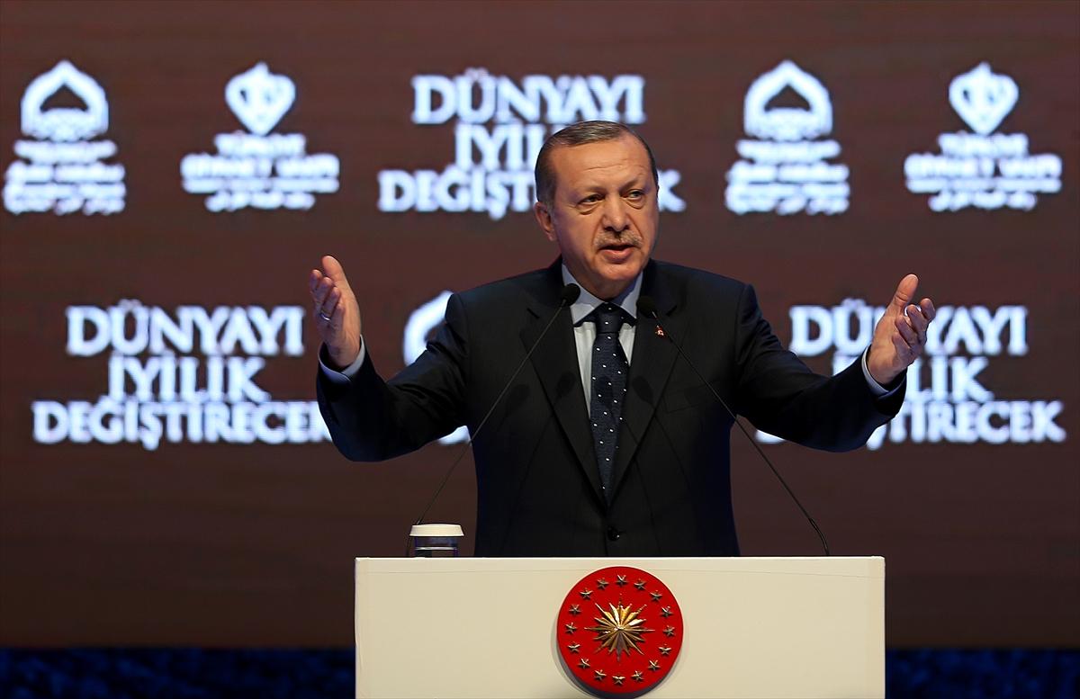 Hollanda polisinin köpekli saldırısına Erdoğan'dan tepki