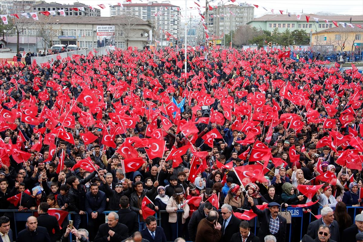 Devlet Bahçeli sahalara indi