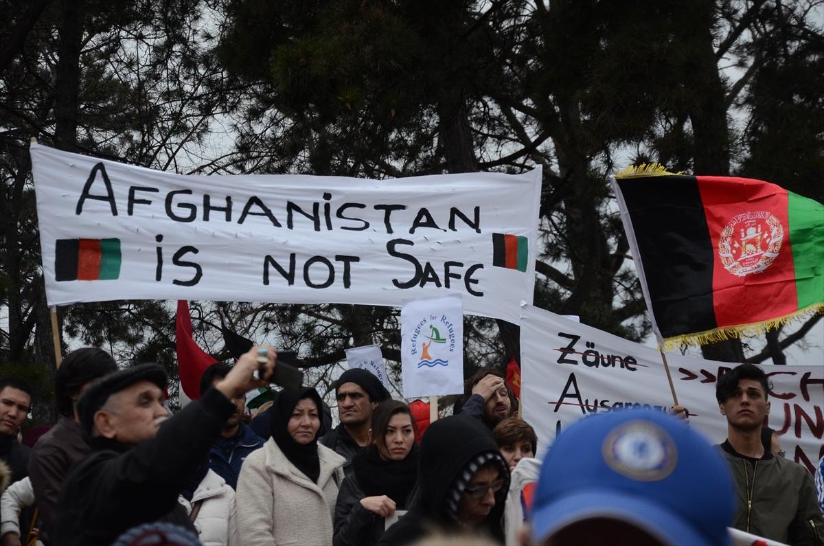 Avusturya’da ırkçılık karşıtı protesto