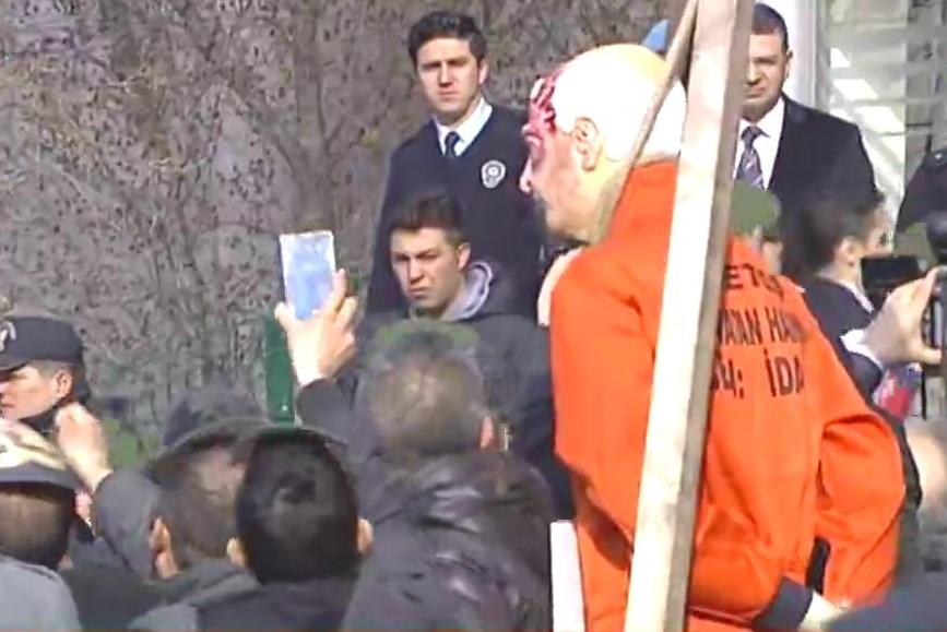 Şehit Halisdemir'in katillerine idam ipi atıldı