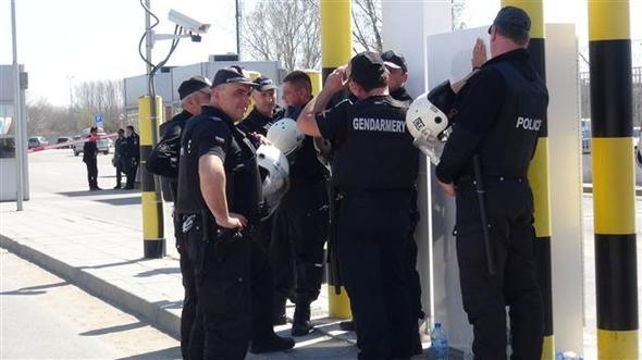 Bulgar faşizmi: Türklerin yolunu kestiler