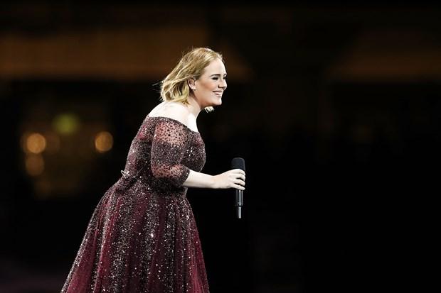 Adele'in konser havası satışa çıkarıldı