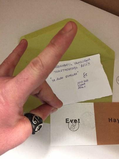 Yurt dışında ilk oylar kullanıldı