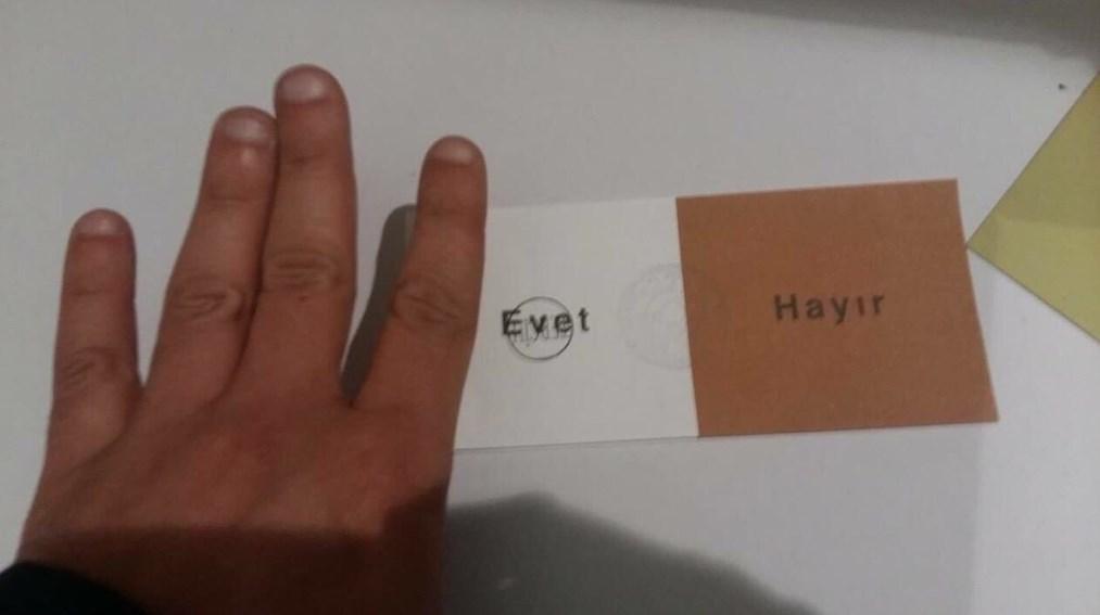 Yurt dışında ilk oylar kullanıldı