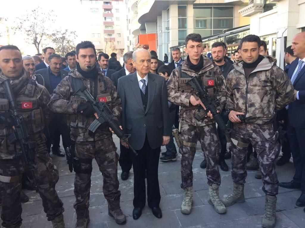 Bahçeli'nin Erzurum ziyaretinden geriye kalanlar