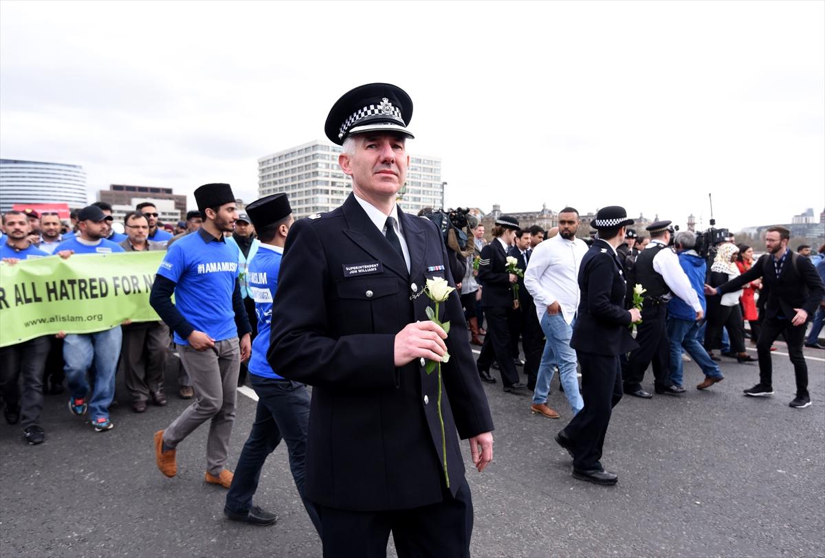 Londra saldırısı sonrası dayanışma programı
