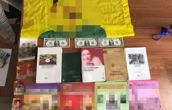 Van'da teröristlerin evinde FETÖ izleri