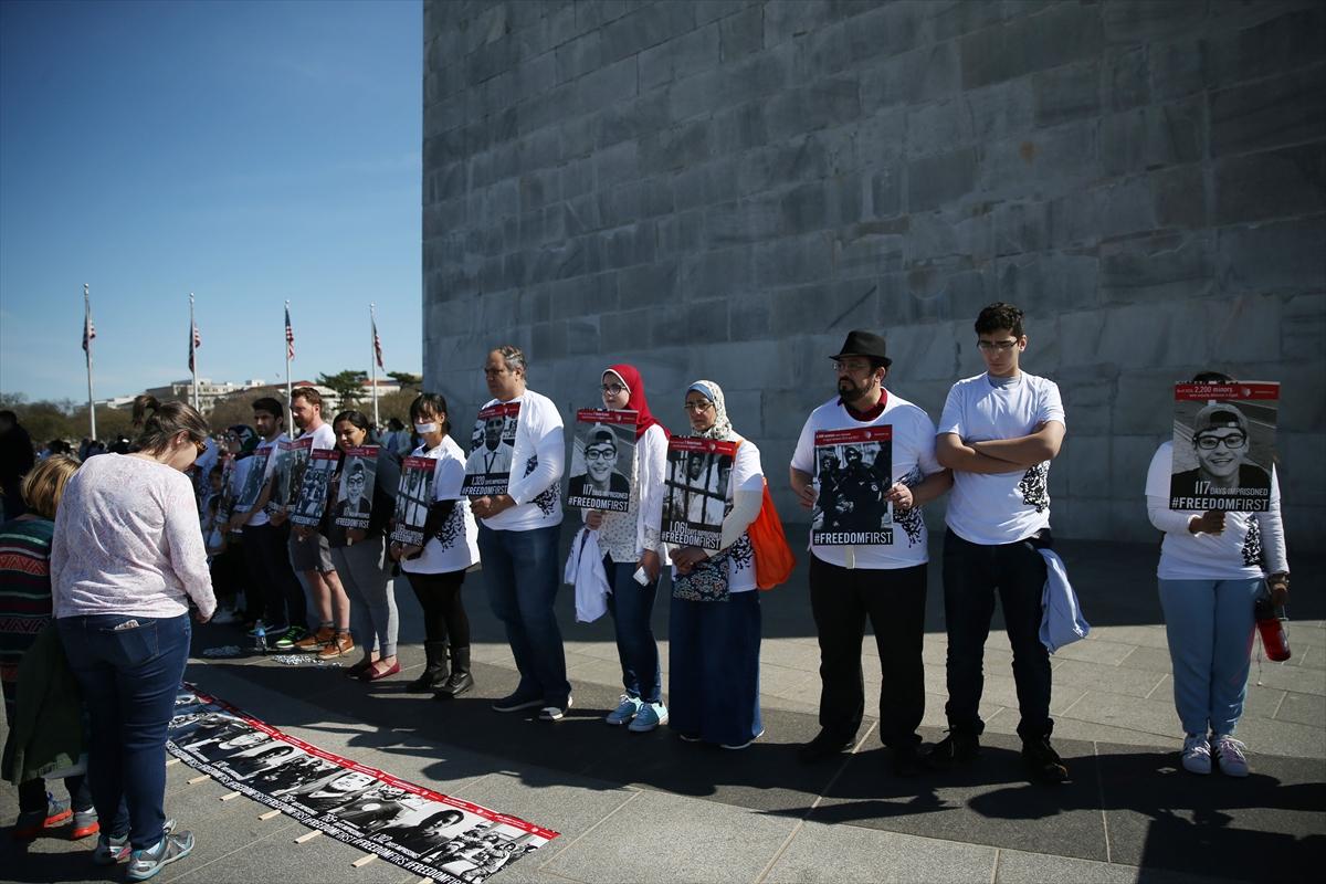 ABD'de darbeci Sisi protesto edildi