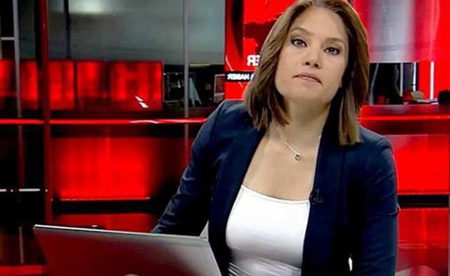 Nevşin Mengü'nün çocukluk fotoğrafı