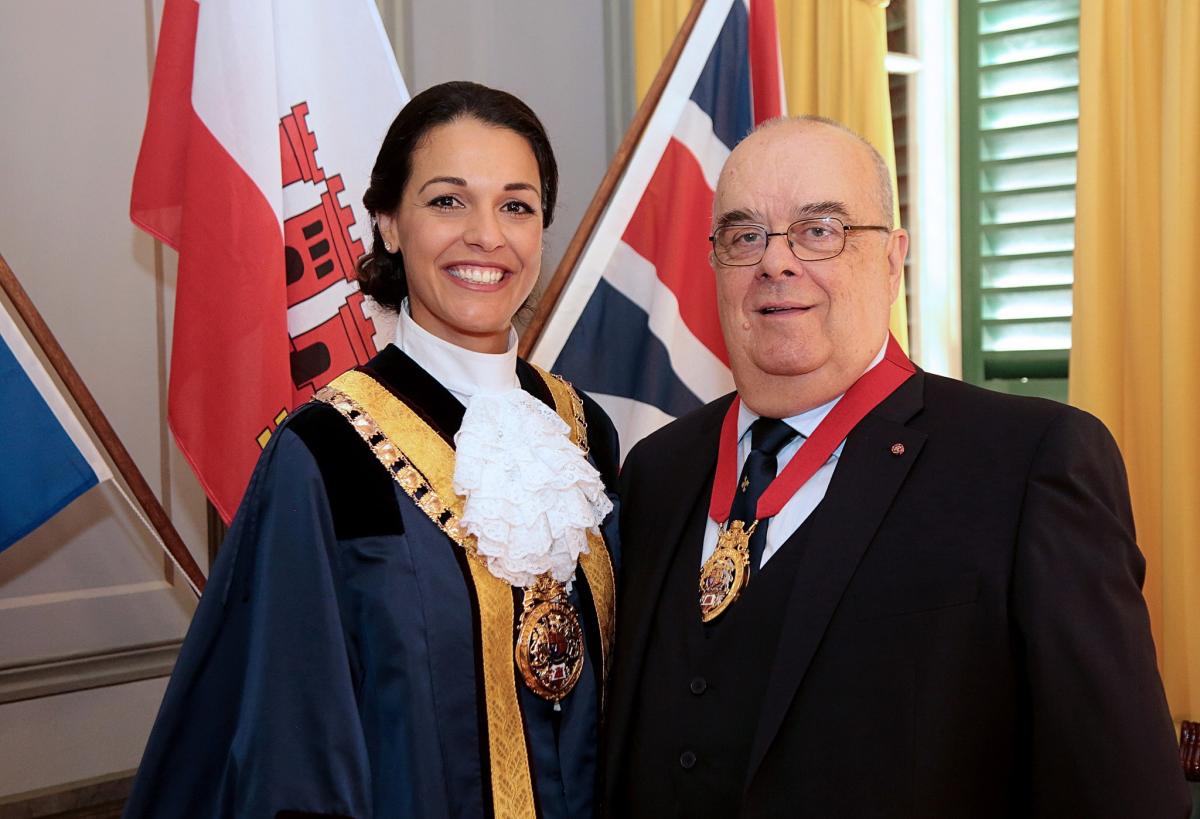 Dünyanın en güzel valisi: Cebelitarık İngilizlerindir