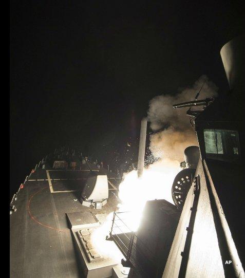 ABD Suriye rejimini Tomahawk'larla vurdu