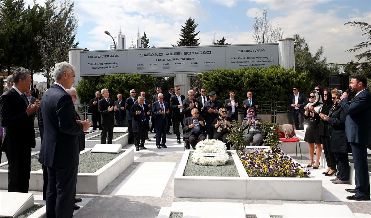 Sakıp Sabancı vefatının 13. yıl dönümünde anıldı