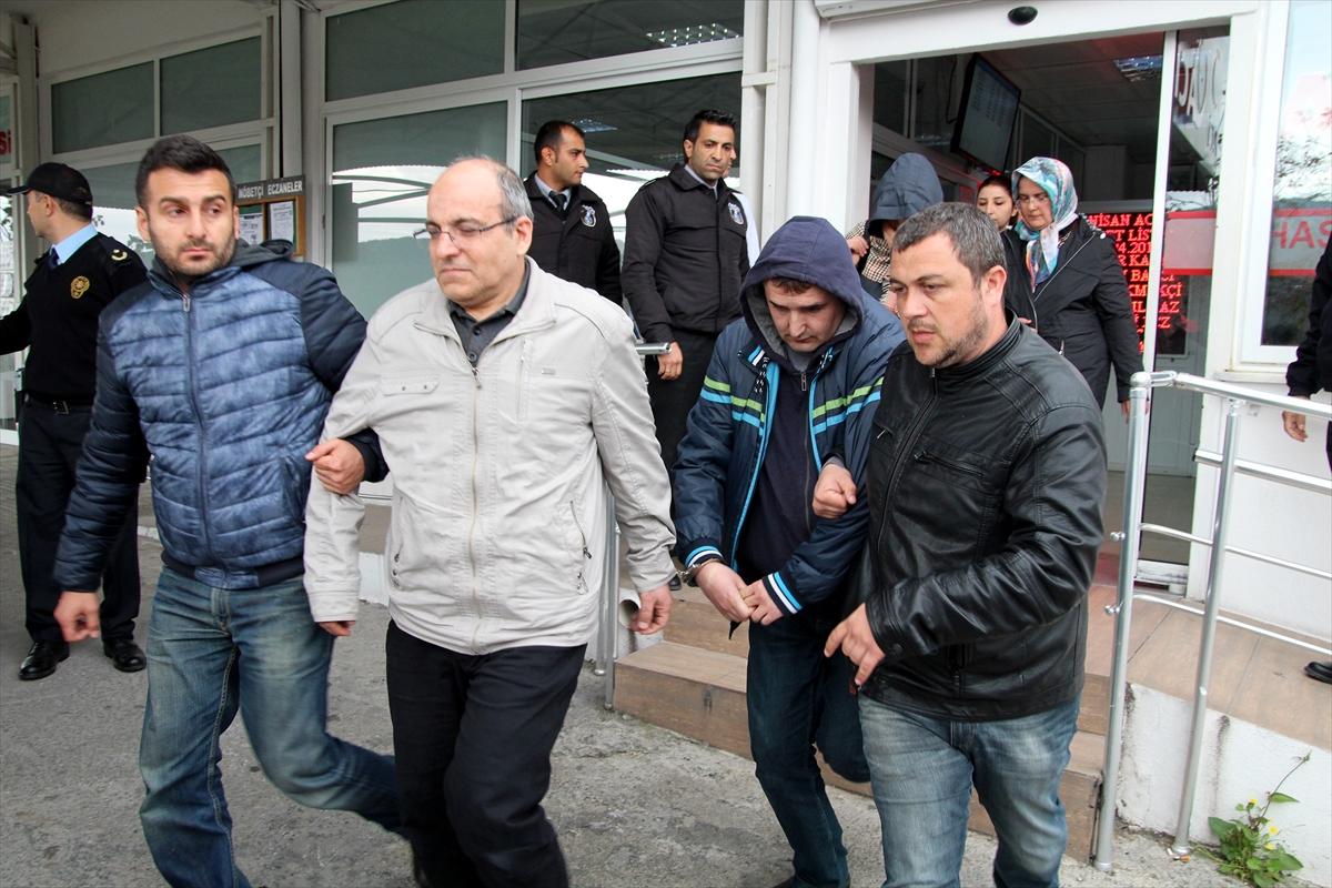 Yurt dışına kaçmak isteyen 7 FETÖ'cü yakalandı