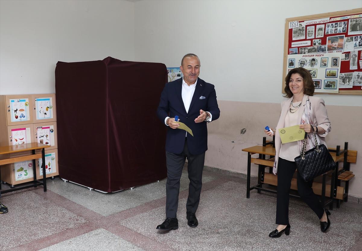 Bakan Çavuşoğlu oyunu kullandı