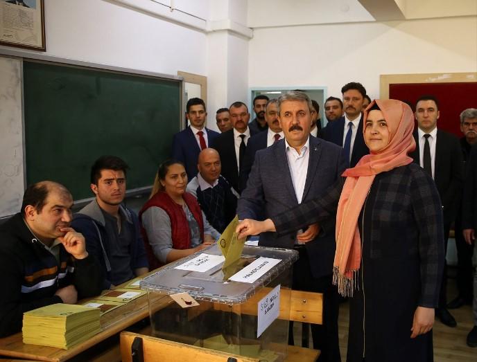 Destici oyunu kullandı