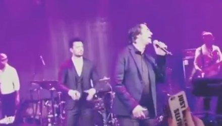 Mahsun Kırmızıgül düğün şarkıcısı oldu