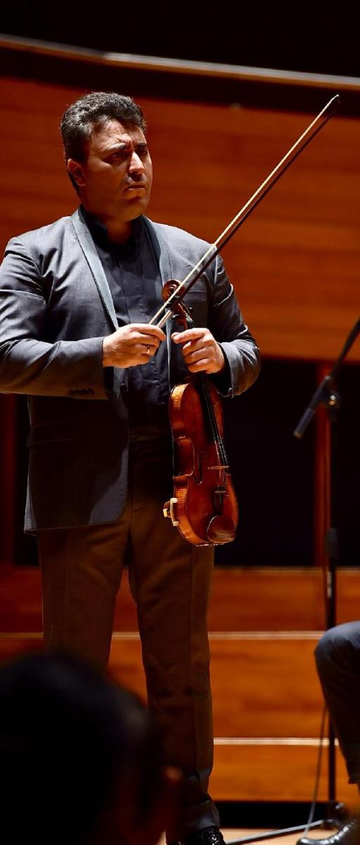 11.5 milyon euroluk kemanla çaldı