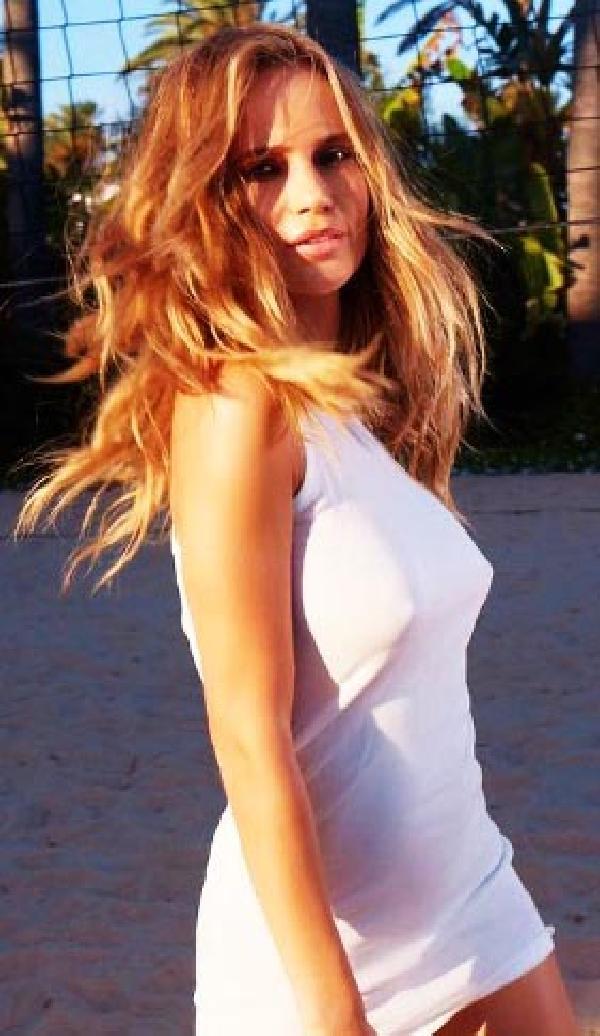 Rus modelin Bodrum paylaşımları