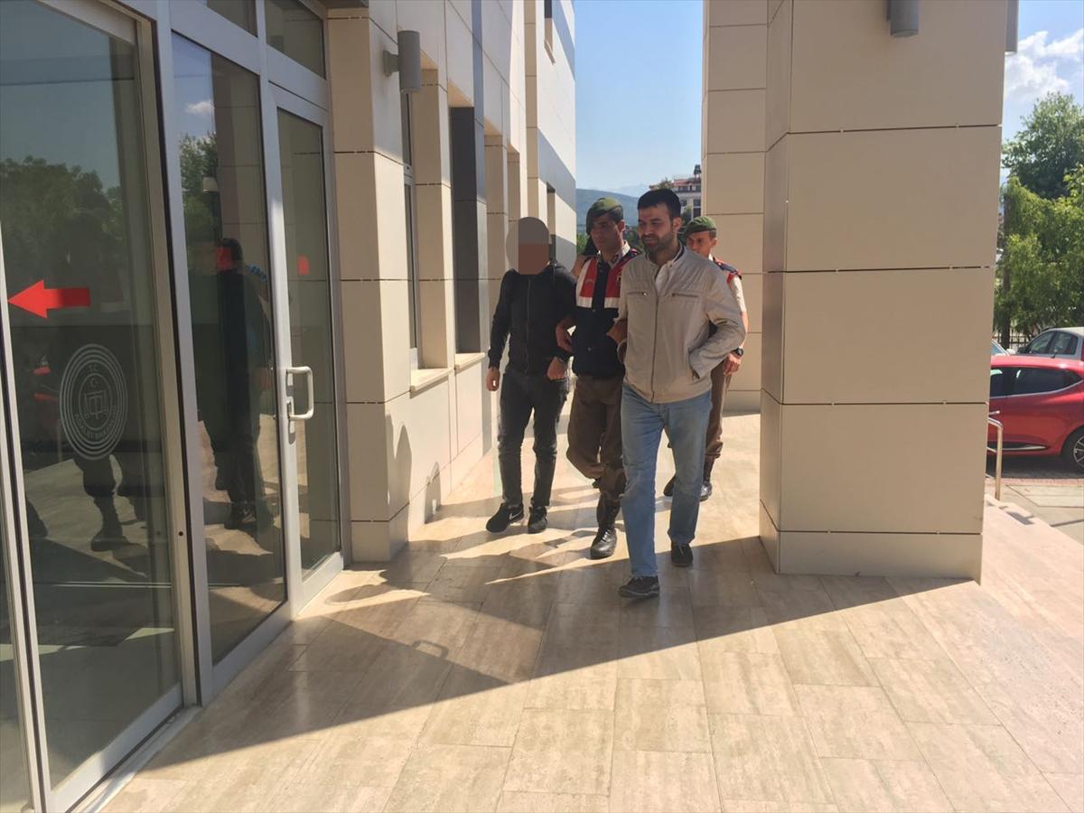 FETÖ şüphelisi yol kontrolünde yakalandı