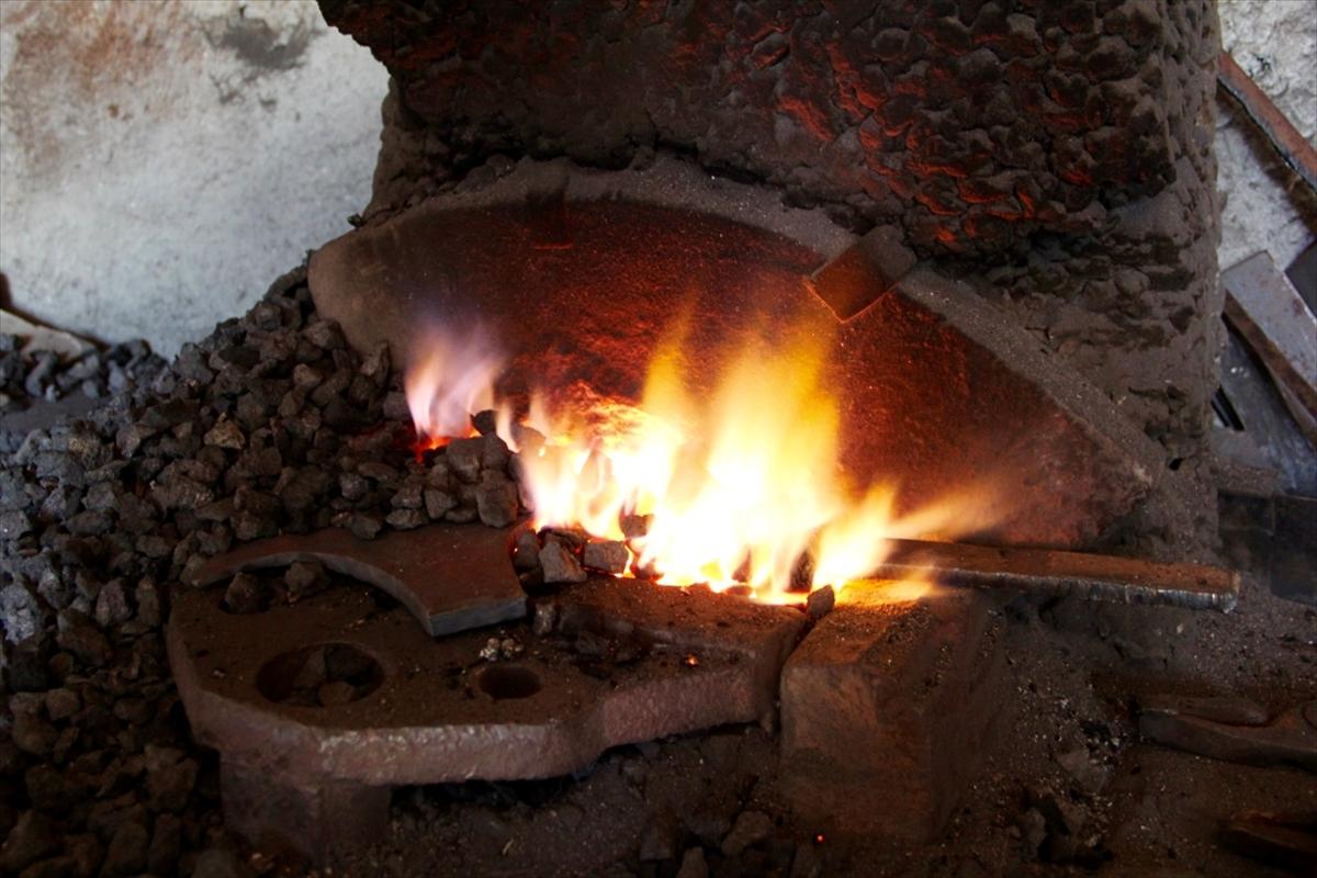 Diriliş Ertuğrul'un kılıçları Sivas'tan