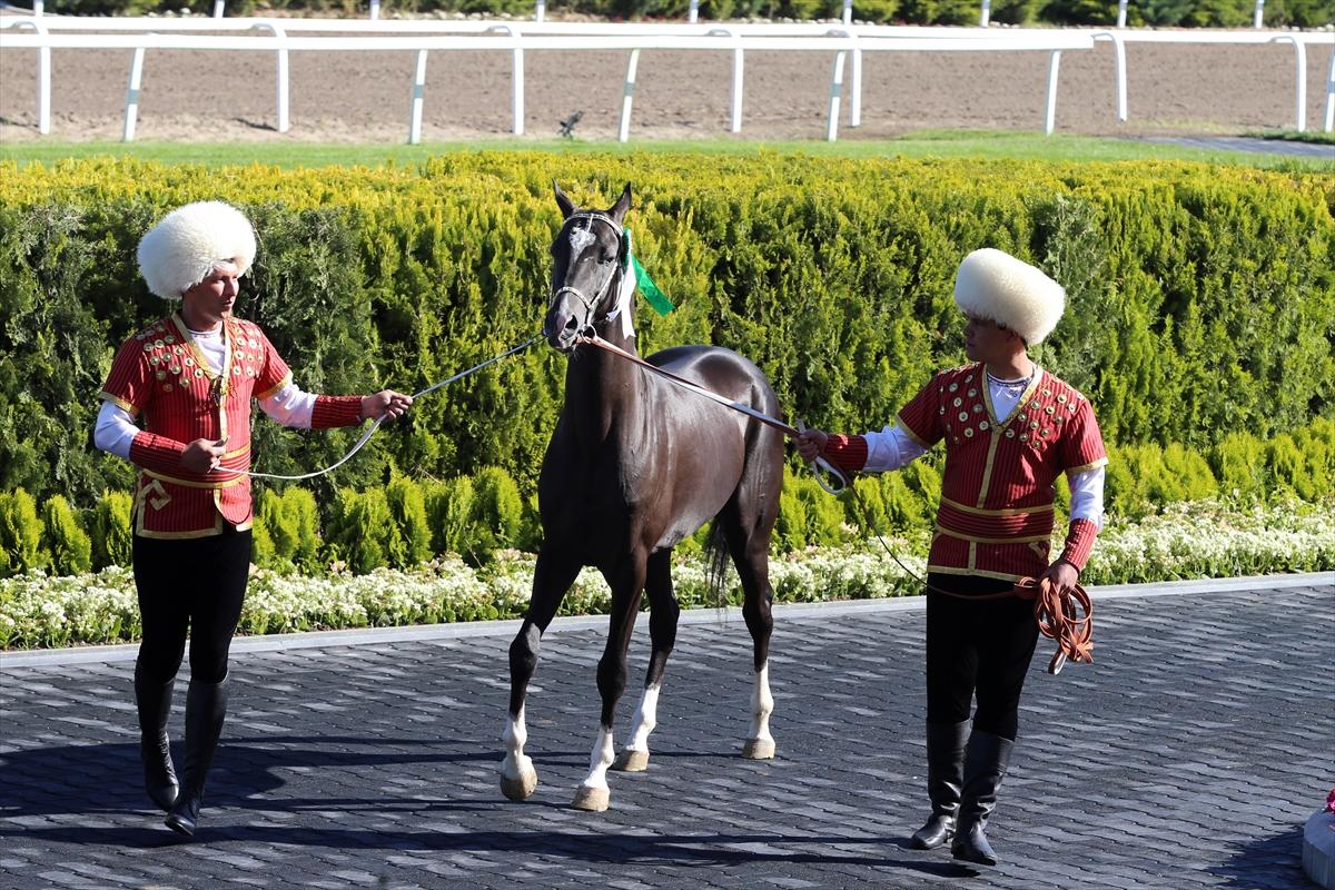Türkmenistan'da At Bayramı etkinlikleri