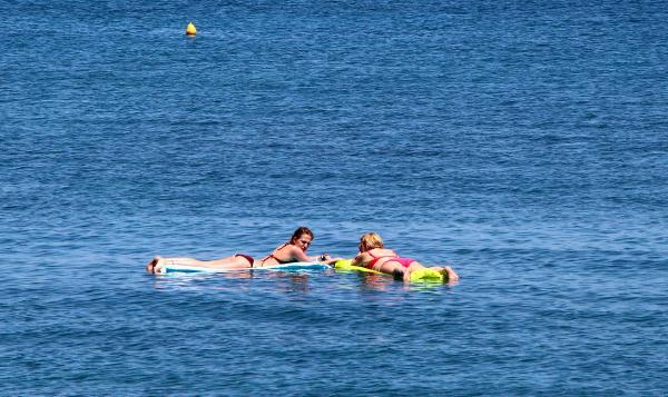 Kemer'e Rus turist akını