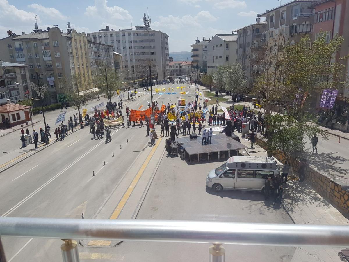 Yurt genelinde 1 Mayıs kutlamaları