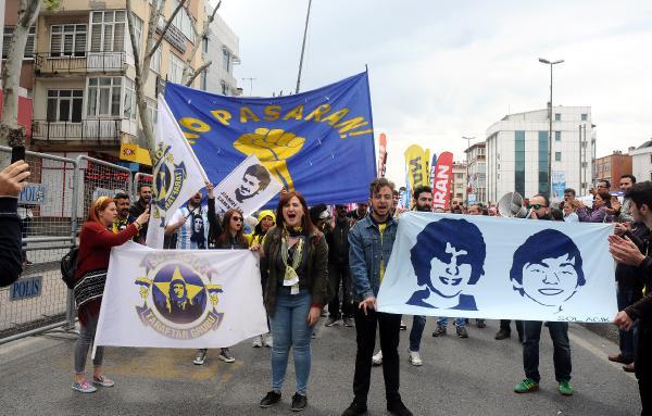 Taraftar grupları 1 Mayıs kutlamalarında