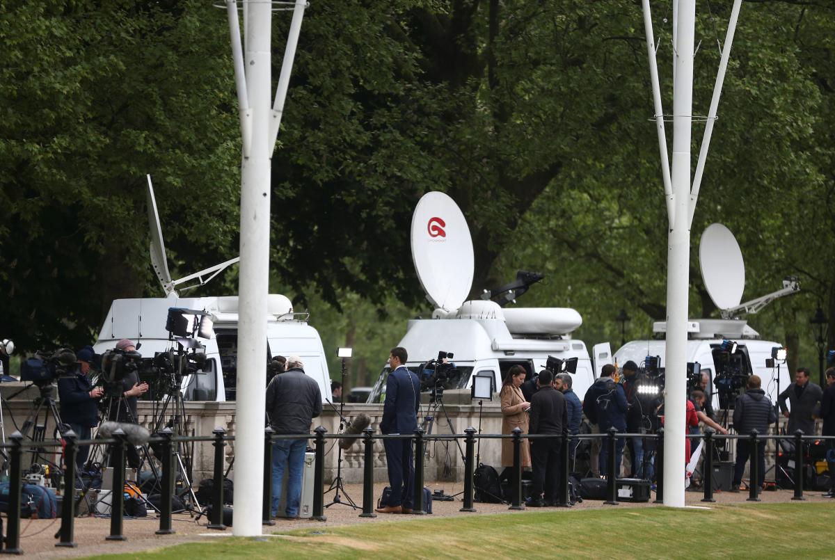 İngiliz Kraliyeti'nde acil durum söylentisi
