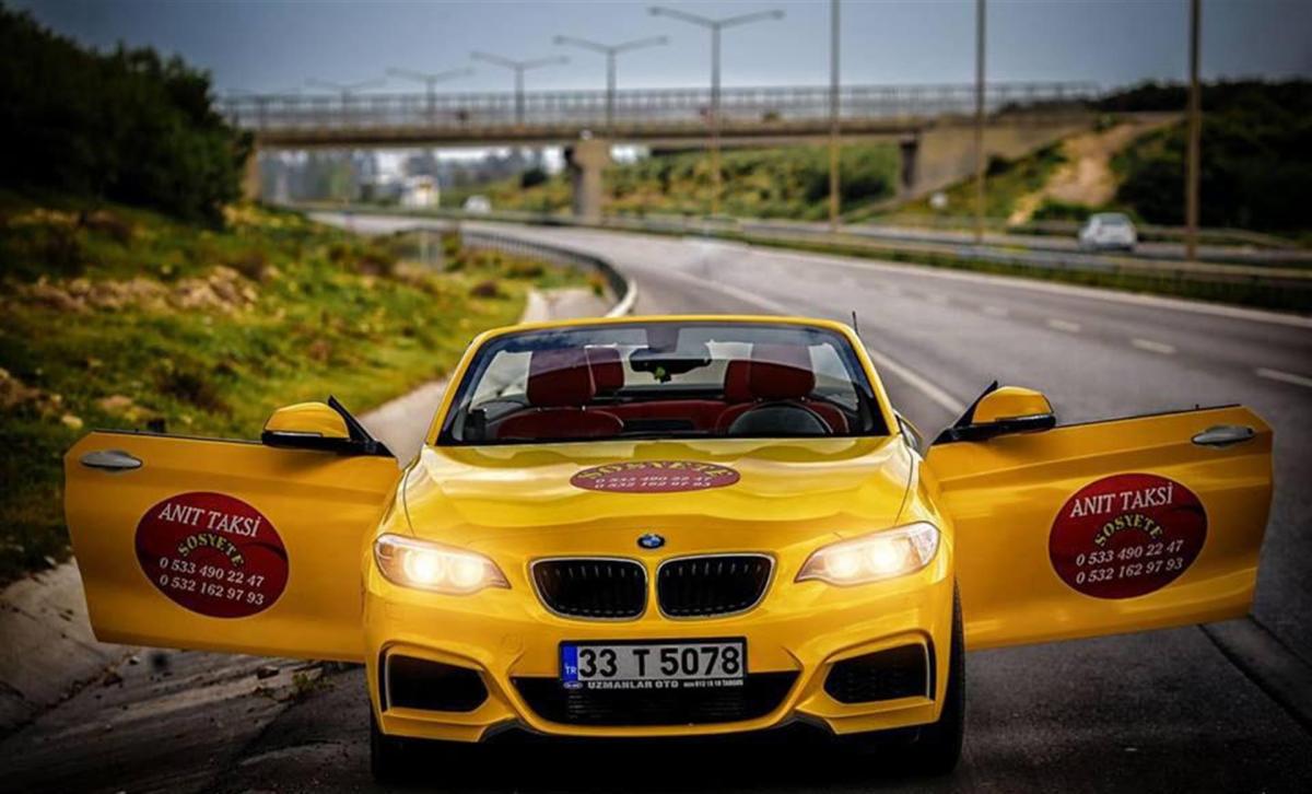 Lüks aracını 'Sosyete taksi' yaptı