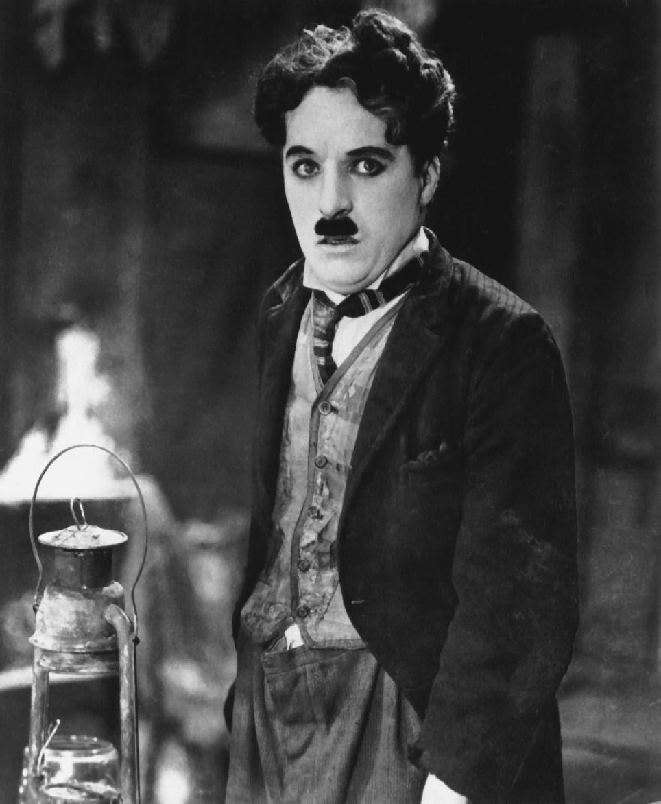 Charlie Chaplin kimdir
