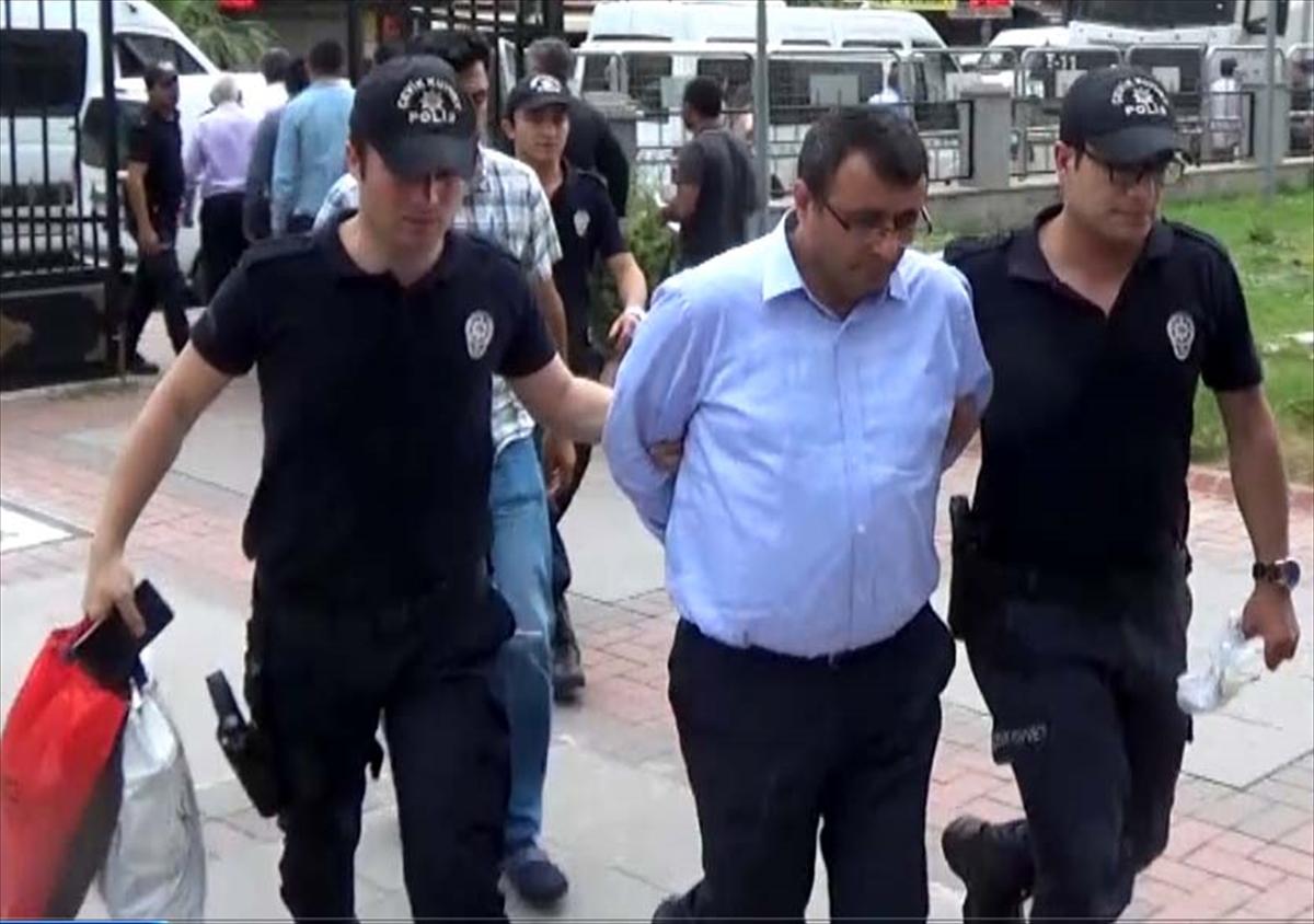 Rüşvet alan emniyet müdürü tutuklandı