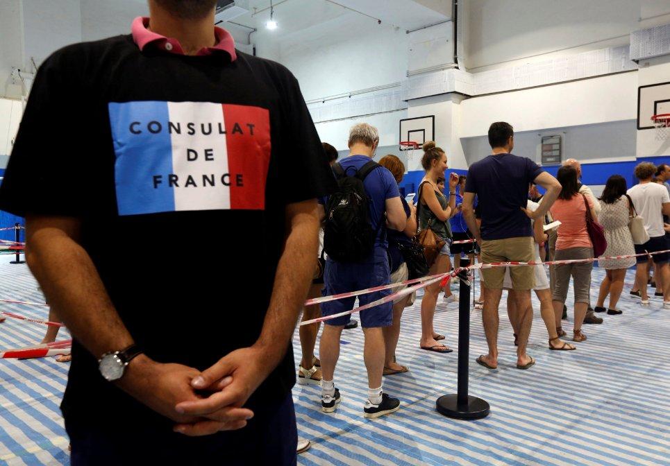 Fransa cumhurbaşkanını bugün seçiyor