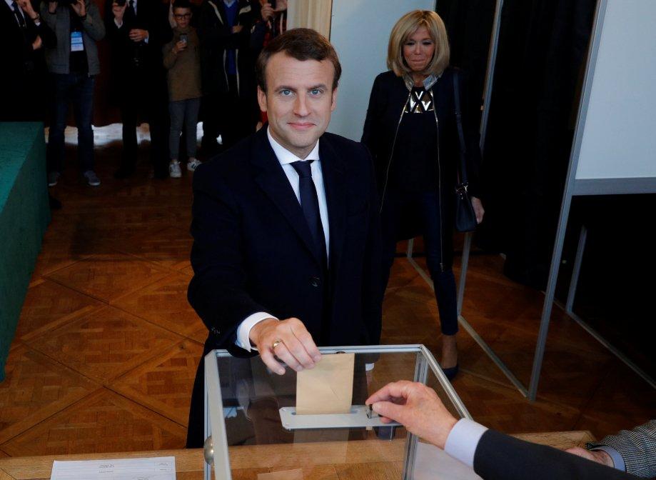 Fransa cumhurbaşkanını bugün seçiyor