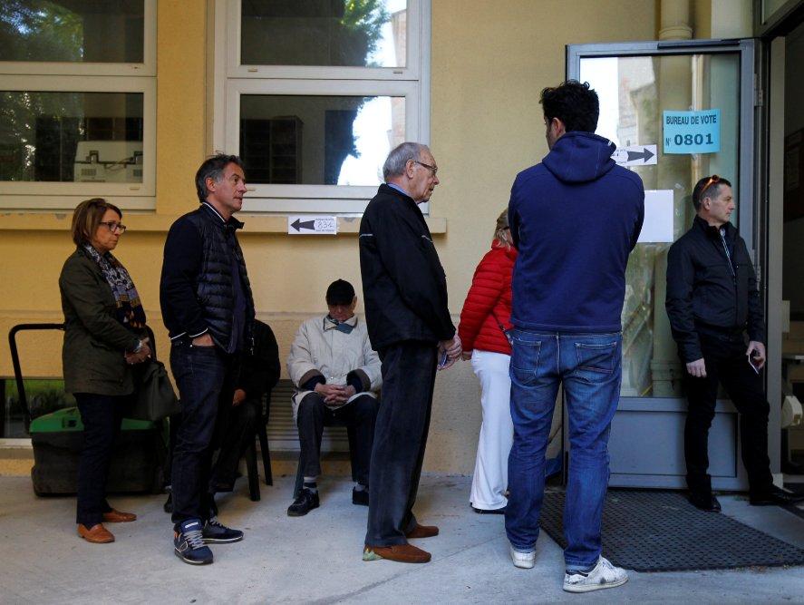 Fransa cumhurbaşkanını bugün seçiyor