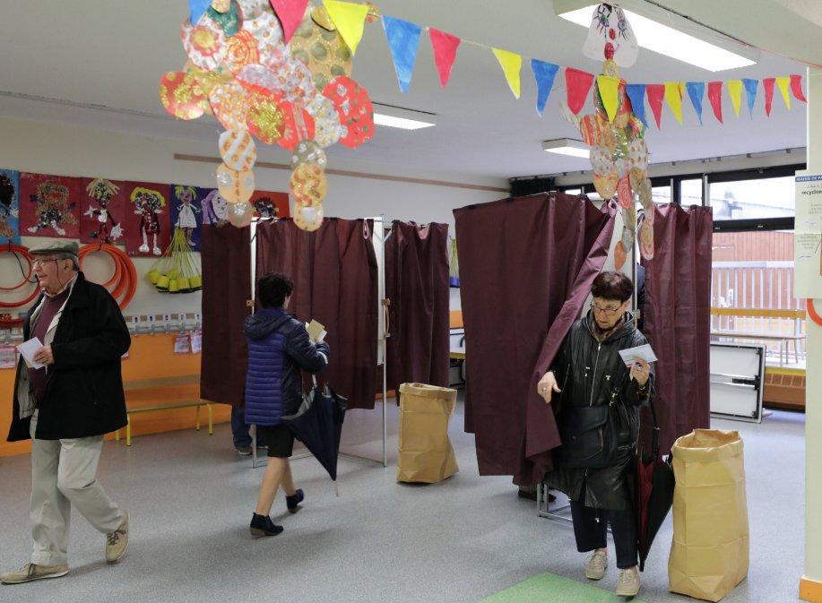 Fransa cumhurbaşkanını bugün seçiyor