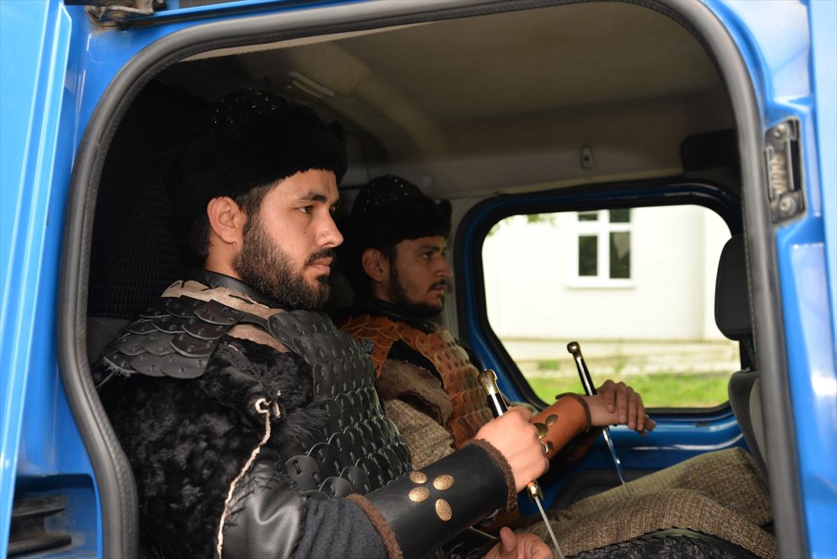 Ertuğrul Gazi Türbesi'nde saygı nöbeti