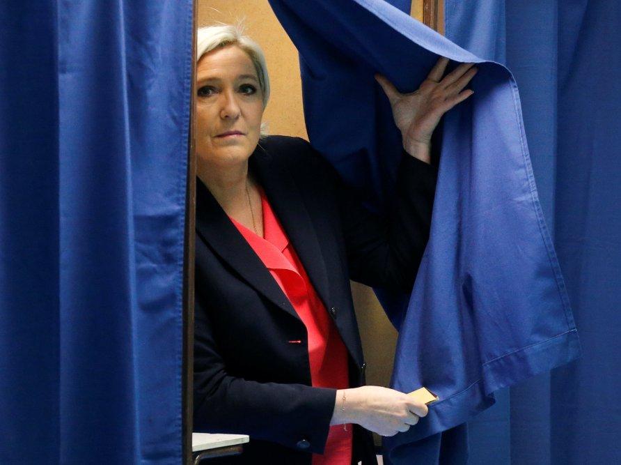 Fransa cumhurbaşkanını bugün seçiyor