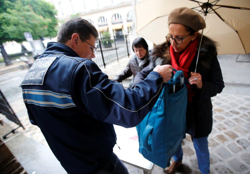 Fransa cumhurbaşkanını bugün seçiyor