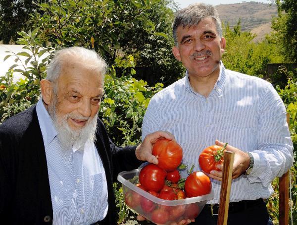 Abdullah Gül'ün babası vefat etti
