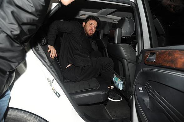 Nihal-Bahar Candan kardeşlere Murat Boz soruldu